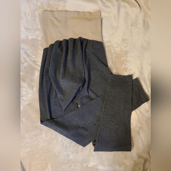 Motherhood Maternity leggings - Picture 3 of 4